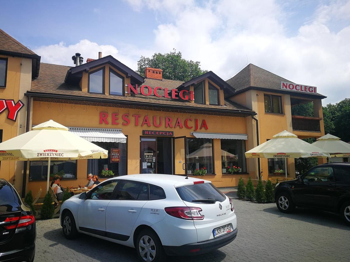 Pensjonat Telimena Hotel Zwierzyniec Bagian luar foto